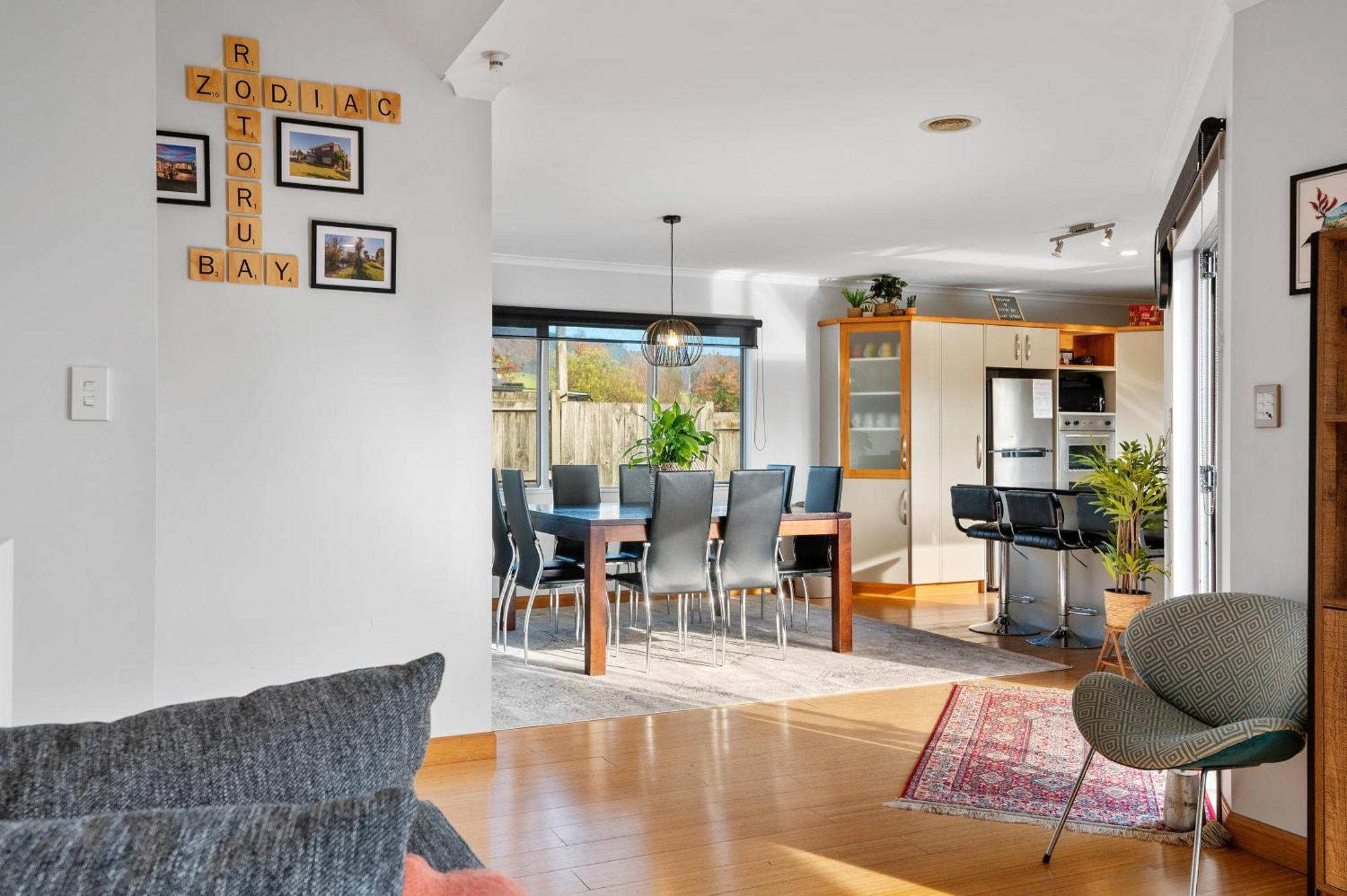 Zodiac Bay Lake Retreat Роторуа Экстерьер фото